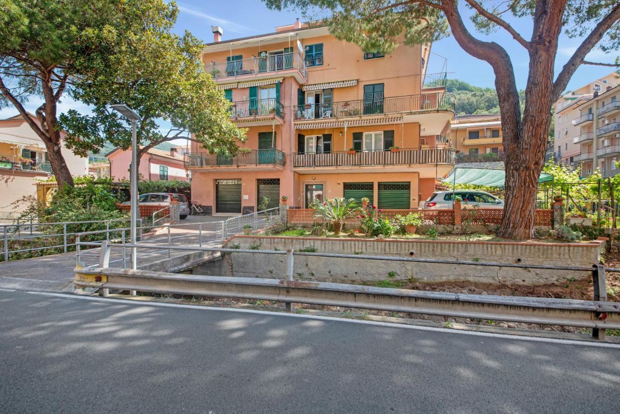 Un'Oasi Al Mare Apartamento Moneglia Exterior foto